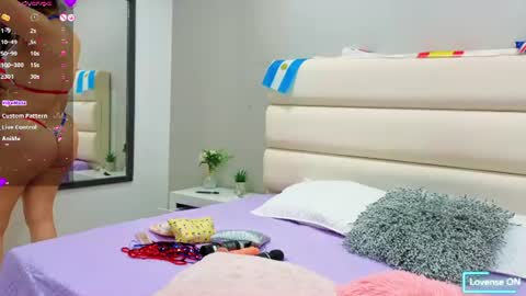 Snapshot of isabellaa_reyess chatting on July 4, 2026, 12:55 pm Isabella online show from July 4, 2026, 12:55 pm