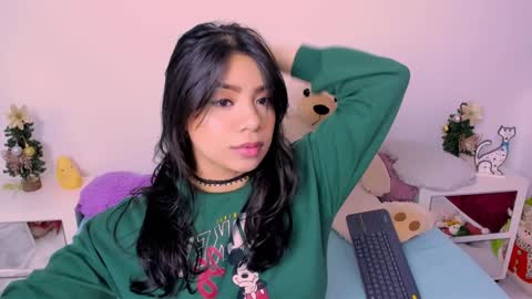 ISABELLA  online show from January 4, 2025, 12:59 pm
