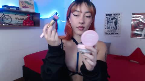 Snapshot of isabellakoff chatting on November 25, 2025, 12:05 pm Tati - online show from November 25, 2025, 12:05 pm