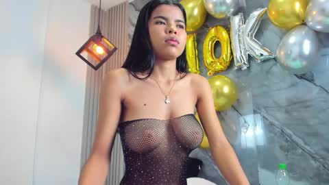 isabellamonet online show from May 9, 2026, 6:46 pm