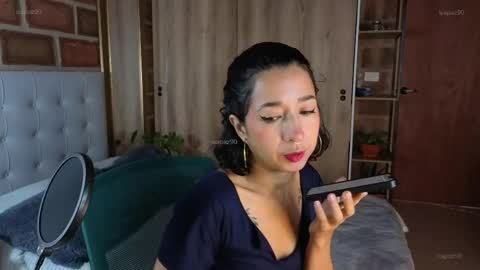 Isabela Paz online show from April 14, 2026, 12:22 pm