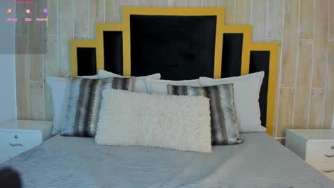    online show from December 5, 2025, 7:43 pm