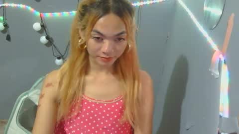 isabellatx online show from February 8, 2026, 4:32 pm