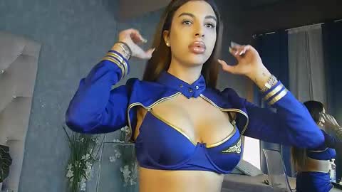 IsabellRay online show from February 18, 2026, 7:04 am