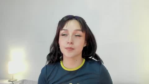 Snapshot of isameow chatting on January 15, 2025, 3:11 am isameow online show from January 15, 2025, 3:11 am