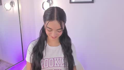 Snapshot of isamonroee chatting on October 9, 2025, 1:42 pm Isa Monroee online show from October 9, 2025, 1:42 pm