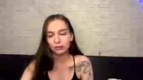 Snapshot of isarayner chatting on May 29, 2026, 5:44 pm Vita online show from May 29, 2026, 5:44 pm