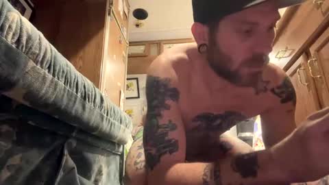 Snapshot of ishouldntbeonhereagain chatting on October 23, 2025, 6:56 am Daddy Master Master Daddy online show from October 23, 2025, 6:56 am