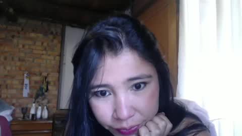 isis online show from October 18, 2025, 2:07 pm