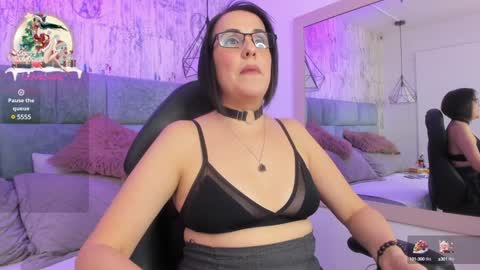 Isis online show from December 26, 2024, 4:47 pm