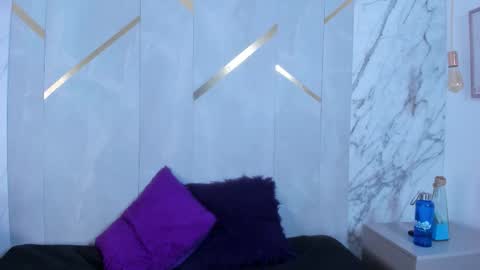 Snapshot of isisnoir chatting on January 18, 2026, 7:28 pm Isis Noir online show from January 18, 2026, 7:28 pm