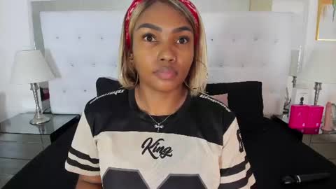Vanessa online show from July 8, 2026, 11:26 am