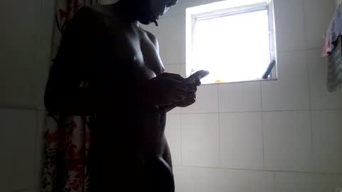 Snapshot of islandbey242 chatting on July 18, 2026, 2:21 pm islandbey242 online show from July 18, 2026, 2:21 pm