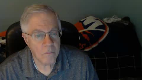 Snapshot of islesman22 chatting on December 23, 2024, 12:35 am islesman22 online show from December 23, 2024, 12:35 am