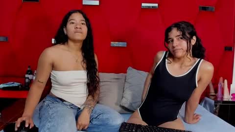 issa_blue online show from July 8, 2026, 5:06 pm