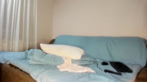 Snapshot of issabelle_69 chatting on February 1, 2025, 9:21 am Issabelle online show from February 1, 2025, 9:21 am