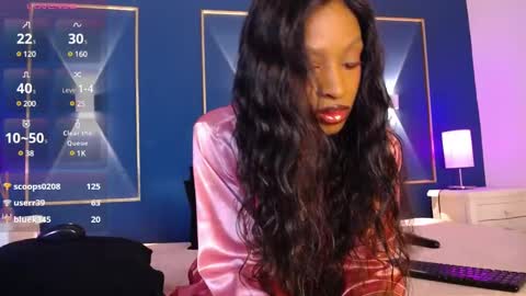 Snapshot of issyrosse chatting on February 10, 2025, 3:21 pm Isabelle online show from February 10, 2025, 3:21 pm