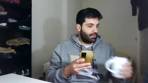 italianboybcn online show from January 21, 2025, 9:03 am