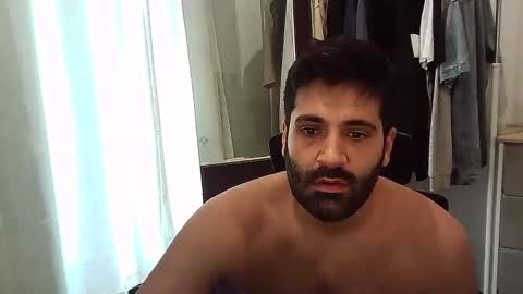 italianboybcn online show from September 11, 2025, 7:08 am