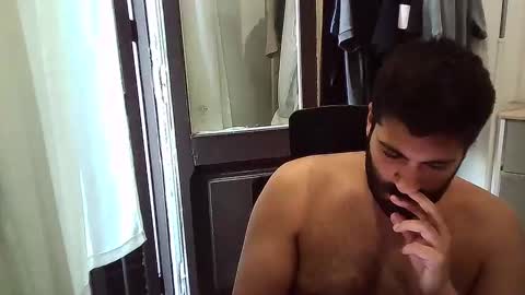 italianboybcn online show from September 15, 2025, 7:30 am