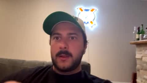 italianladd online show from September 30, 2025, 2:16 am