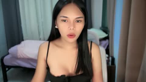 Snapshot of itgirl_cathy chatting on February 4, 2026, 1:33 am CathCathy online show from February 4, 2026, 1:33 am