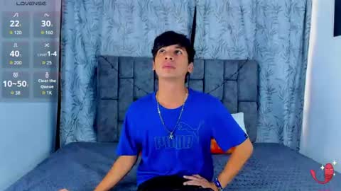 ithan_kingtwin online show from June 13, 2026, 7:12 pm