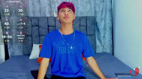 ithan_kingtwin online show from June 21, 2026, 7:27 pm