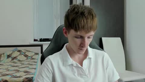 Snapshot of ithan_red chatting on November 8, 2025, 4:51 pm Ethan online show from November 8, 2025, 4:51 pm