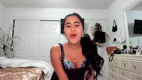 Snapshot of itisjess chatting on June 18, 2026, 10:14 pm Jess online show from June 18, 2026, 10:14 pm