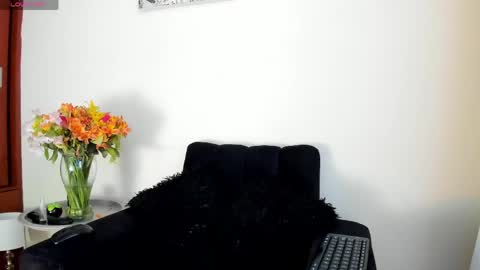 Snapshot of its__angelica_ chatting on April 20, 2026, 8:54 pm Angelica online show from April 20, 2026, 8:54 pm