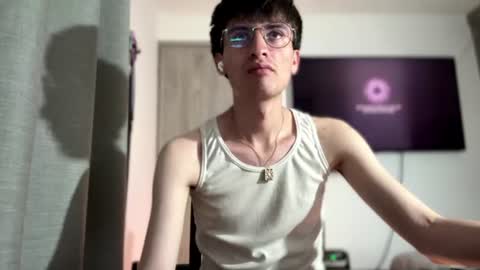 its_alex05 online show from June 11, 2026, 2:44 am