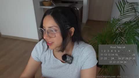 Snapshot of its_jessi chatting on February 27, 2026, 9:15 pm Jessi online show from February 27, 2026, 9:15 pm