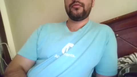 its_me_2323 online show from December 20, 2025, 3:35 am