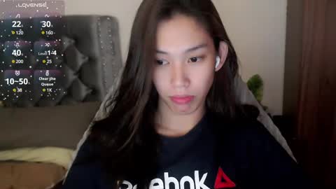 Cora online show from February 23, 2025, 6:12 pm