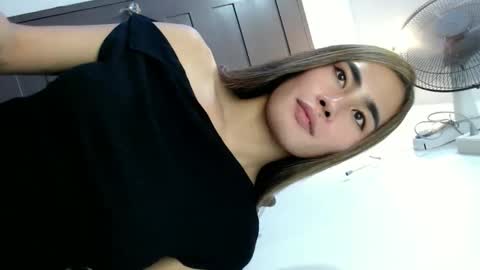 Snapshot of its_me_vanesa chatting on January 15, 2026, 11:26 am its_me_vanesa online show from January 15, 2026, 11:26 am