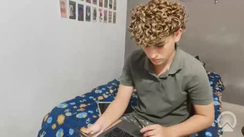 Snapshot of its_nicke chatting on April 30, 2026, 3:02 am inicke online show from April 30, 2026, 3:02 am