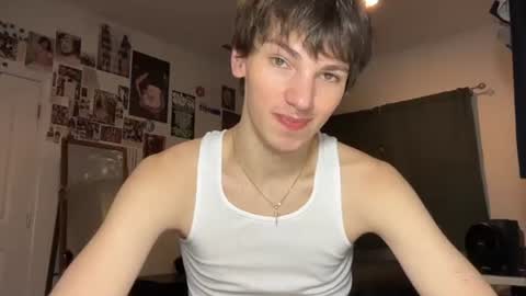 Snapshot of its_rowan chatting on November 13, 2025, 2:43 am Rowan online show from November 13, 2025, 2:43 am