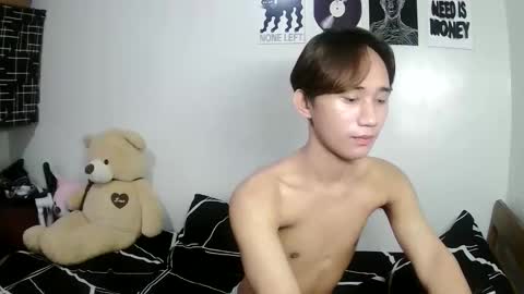 its_saya online show from May 9, 2026, 2:28 am