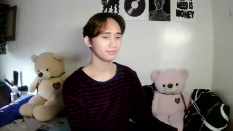 its_saya online show from May 24, 2026, 3:55 am