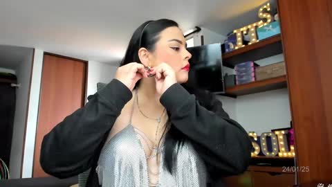 Sol online show from January 24, 2025, 1:47 pm