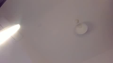 Isabella online show from November 8, 2025, 8:14 am