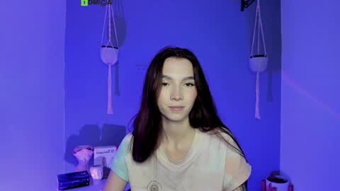 Snapshot of itscamill chatting on December 8, 2024, 5:29 am camill online show from December 8, 2024, 5:29 am