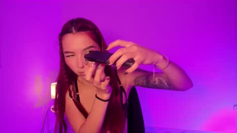 Snapshot of itscamill chatting on September 26, 2025, 1:53 am camill online show from September 26, 2025, 1:53 am