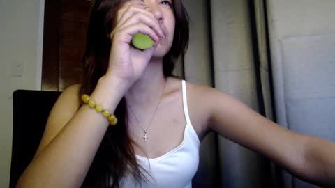 Snapshot of itscandygurl chatting on March 6, 2025, 7:54 pm Candy online show from March 6, 2025, 7:54 pm