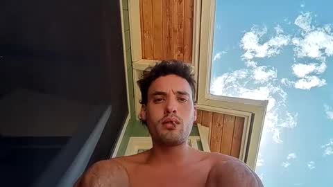 Snapshot of itsfrank84 chatting on October 27, 2025, 10:36 pm itsfrank84 online show from October 27, 2025, 10:36 pm