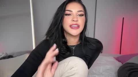 Snapshot of itskassielee chatting on February 16, 2025, 3:47 am itskassielee online show from February 16, 2025, 3:47 am
