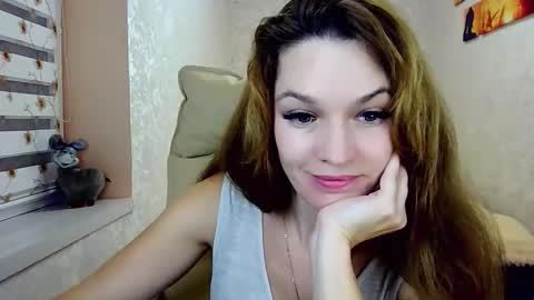 itslunaday online show from October 20, 2025, 6:52 pm