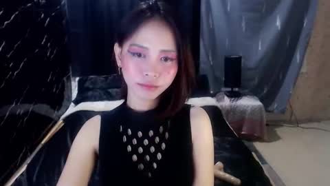 Snapshot of itsme_liza chatting on February 6, 2026, 9:18 pm itsme_liza online show from February 6, 2026, 9:18 pm
