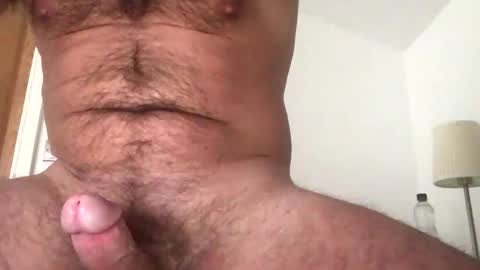 Snapshot of itsme_tommyt chatting on February 21, 2025, 3:43 pm TommyT online show from February 21, 2025, 3:43 pm